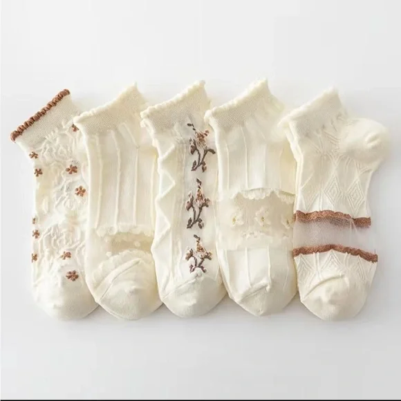 Women’s Floral Lace White Socks 5 Pairs