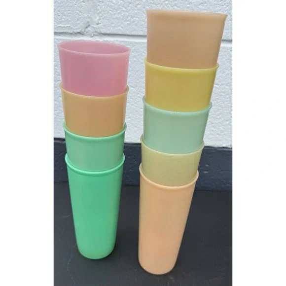 Vintage Set 9‎ TUPPERWARE Plastic Tumblers 16oz Stackable Indoor/Outdoor Cups