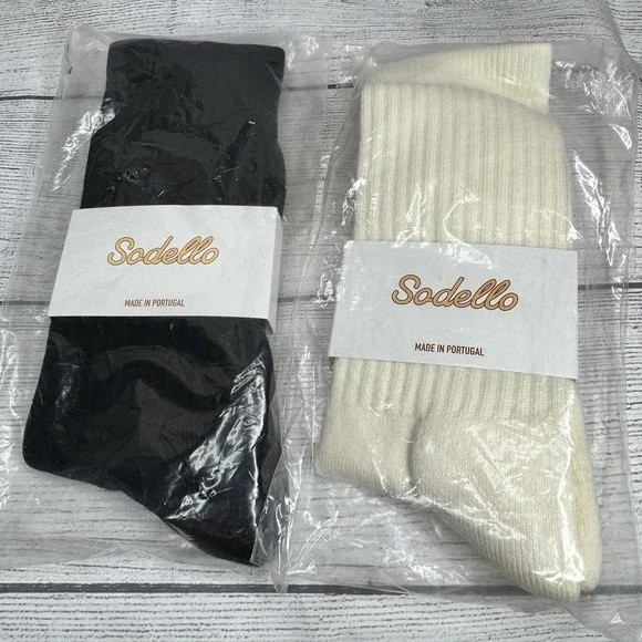 Sodello Women's Cotton Crew‎ Socks Black Off-White NWT Lot of 2