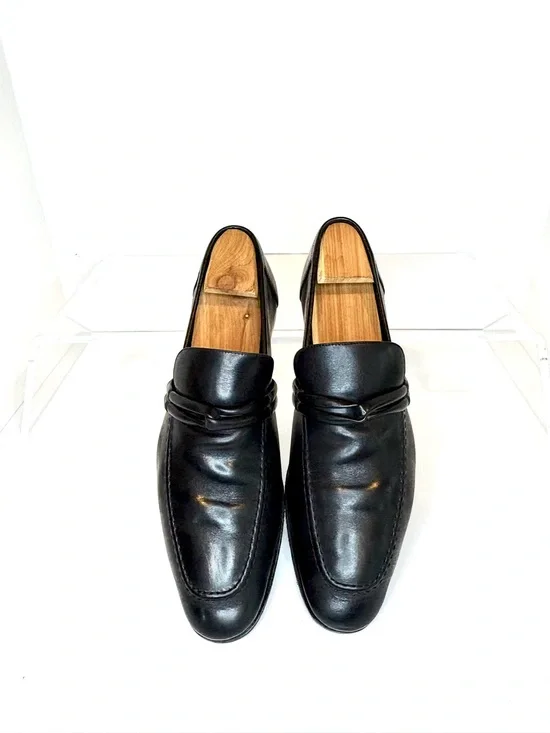 Gucci Black Leather Classic Knot Slip-On Loafers, size 10.5, fits like 11.5