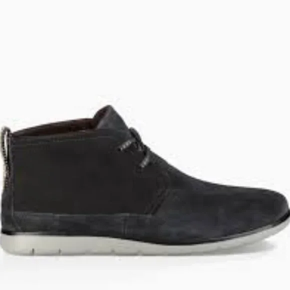 UGG‎ Men's Black Freamon 1094358 Suede Waterproof Ankle Chukka Boots Size 9