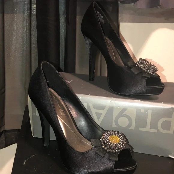 Apt. 9 Black Satin Peep-Toe Heels with Beaded Flower Accent
