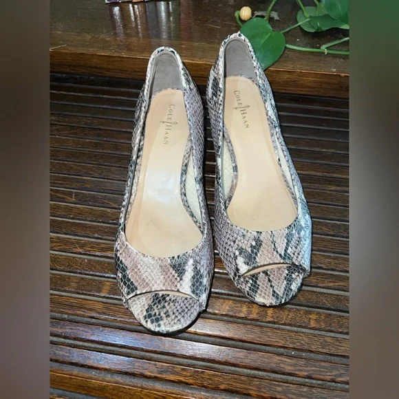 Cole Haan Women's Snakeskin‎ Peep Toe Heels - Black and Tan