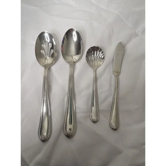 Lynox Beaded Serving Set 4 Pieces (Spread Knife; Clam Spoon, Serving Spoons)