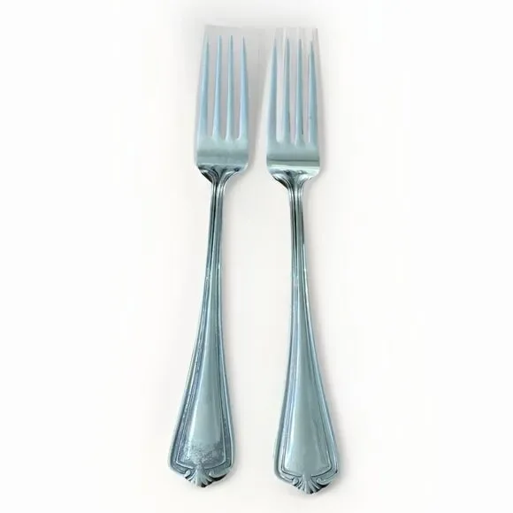 Reed & Barton Lot of 2 Hadley Stainless Dinner Forks 8 1/8