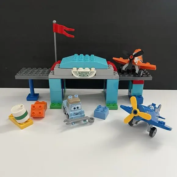 LEGO Duplo Planes Skipper's Flight School 10511 Complete Dusty Sparky Toy Set