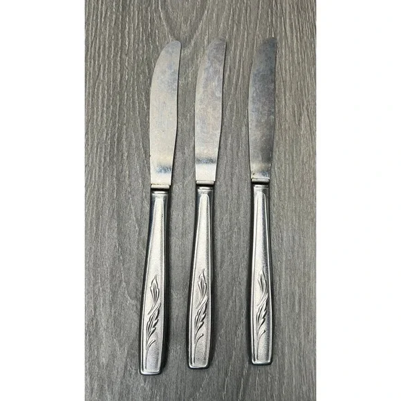 Oneida Custom Stainless Autumn Memory Dinner Knives - Set of 3