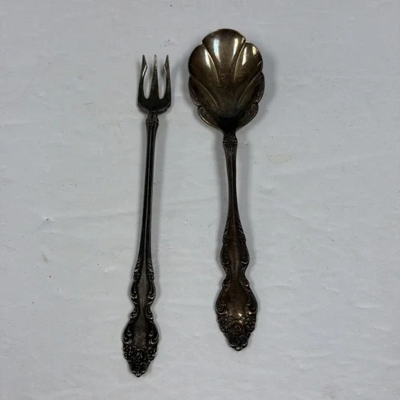 1881 Rogers‎ Silverplate Scalloped Sugar/Serving Spoon & Pickle Fork