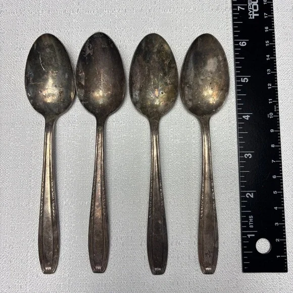 4 Harmony House SERENADE Wallace Silver Plate‎ Teaspoons Silverware