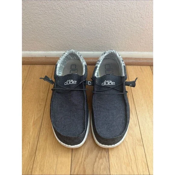 Hey Dude Men's Slip-On Loafers in Dark Charcoal Only Worn 2x