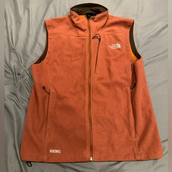 The North Face Rust‎ WindWall Vest