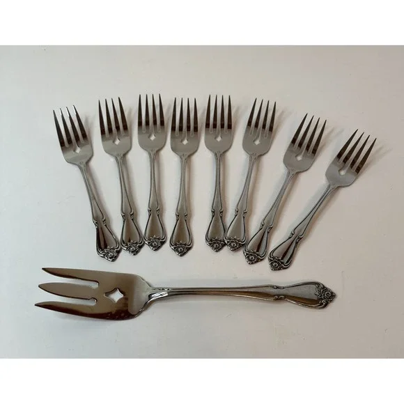 Lot Of 8 Oneida USA Salad Froks And 1 Oneida Meat Fork. Stainless Steel Cutlery.