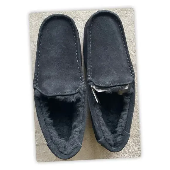 KOOLABURRA BY UGG, M TIPTON 1105893 BLACK SIZE 9 US. MEN’S SLIPPERS BRAND NEW