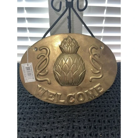Vintage New Old Stock Brass Pineapple Decor Welcome‎ Hanging Sign Embossed