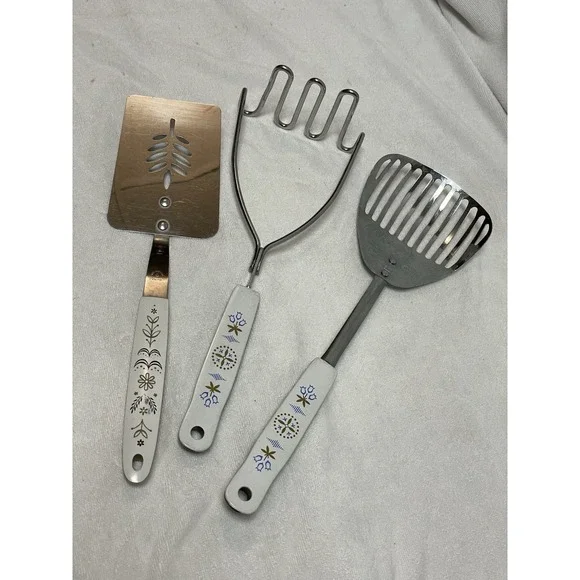 3 Vintage Ekco‎ Blue Tulip Potato Masher & spatula Flint Kitchamajig USA