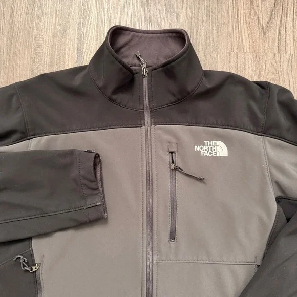 The North Face Softshell Jacket Grey Black Full Zip Outdoor Activewear small