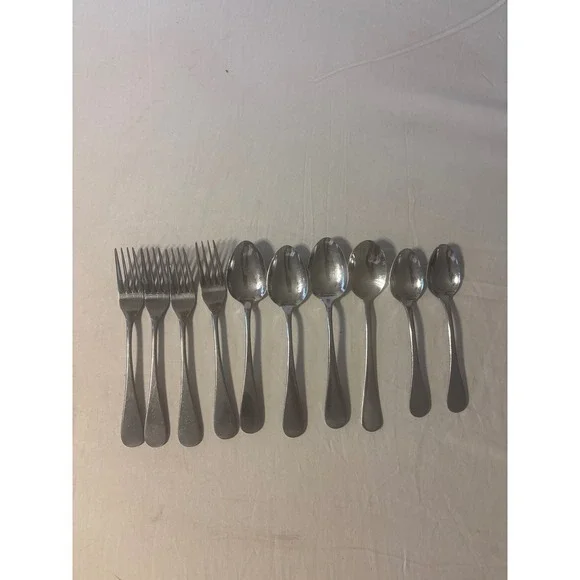 The Main Course Flatware Set 10pc Japan Silverware Silver Textured Bark