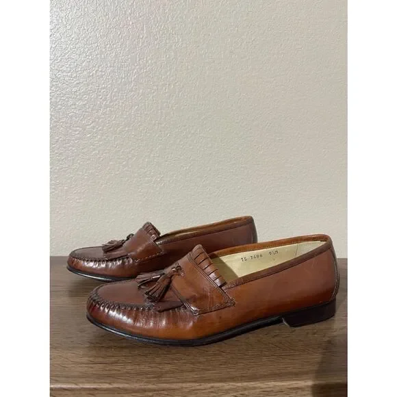 Johnston & Murphy Brown Leather Tassel Moc Toe Loafers