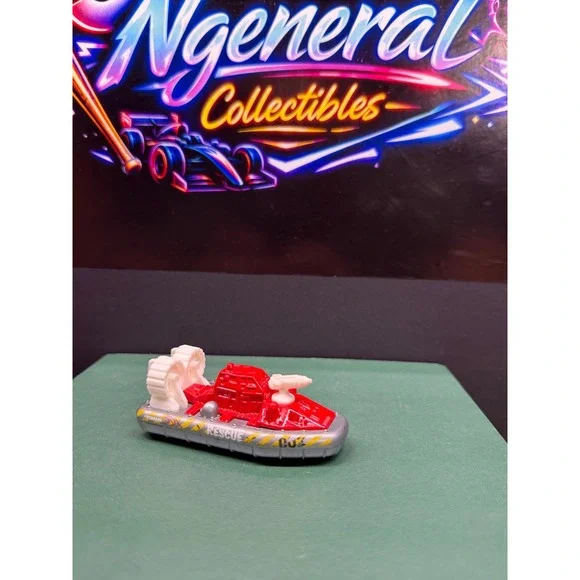 Matchbox Hovercraft MB519 Red Silver Rescue Lifeguard Diecast Toy Boat 2000