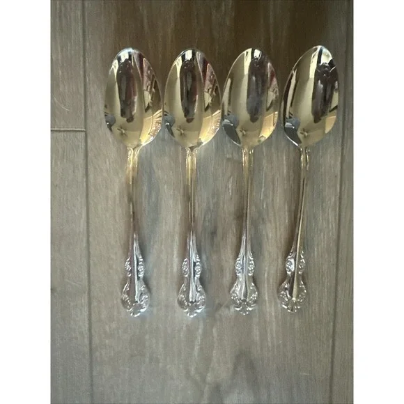 Lot of 4‎ Wallace Camden Place/Oval Soup Spoons 18/10 Stainless Steel