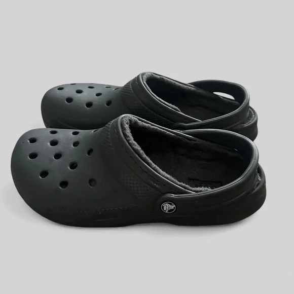 Crocs Lined Slip‎ on Shoes Dark Gray Clogs Men 8 Women 10