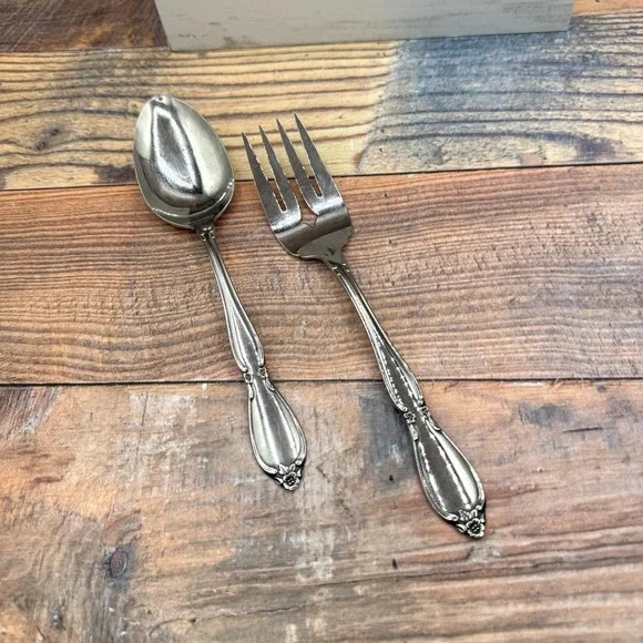 Oneida Community Stainless‎ Betty Crocker CHATELAINE Serving Spoon and Fork Set