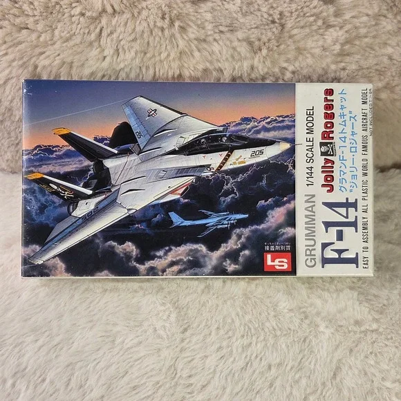 LS 1:144 Scale Grumman‎ F14 Tomcat Jolly Rogers Plastic Model Kit Sealed Parts