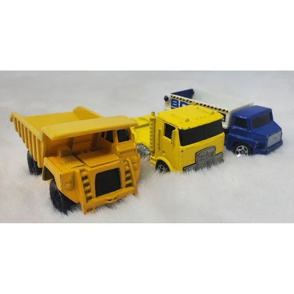 Hot Wheels 1986 Semi Truck‎ Cab Tractor Cabover Yellow Diecast Vintage Lot