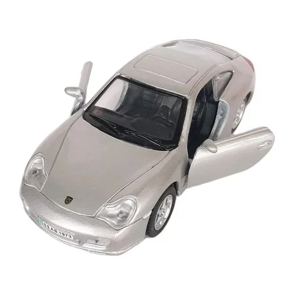 Vintage Maisto Porsche 911 Caarrera 4S Miniature Car Figurine 1/38 Scale