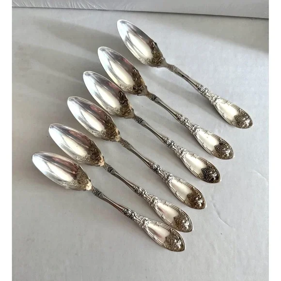 6 Silver Plated 1908 Rogers La Vigne Grapefruit Spoons