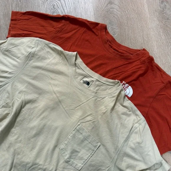 The North Face Graphic and Pocket T-Shirt Bundle Mens XL Orange Beige‎ Cotton