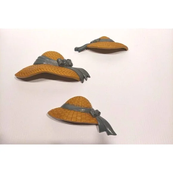 Lot of 3 Vintage‎ Homco Home Interior Wall Hanging  Bonnets Hats w/ Blue Ribbon