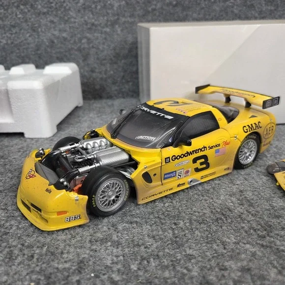 RARE 1:18 Dale Earnhardt & Dale Jr #3 GOODWRENCH 2001 RACED ROLEX CORVETTE C5R