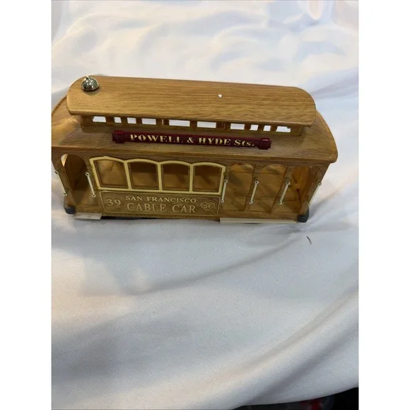 San‎ Francisco Cable Car Powell & Hyde 39 Plastic Souvenir on wheels24