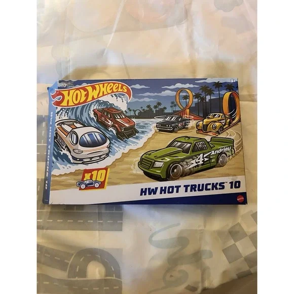 Hot Wheels Set of 10 Die-Cast 1:64 Scale ‎ NEW