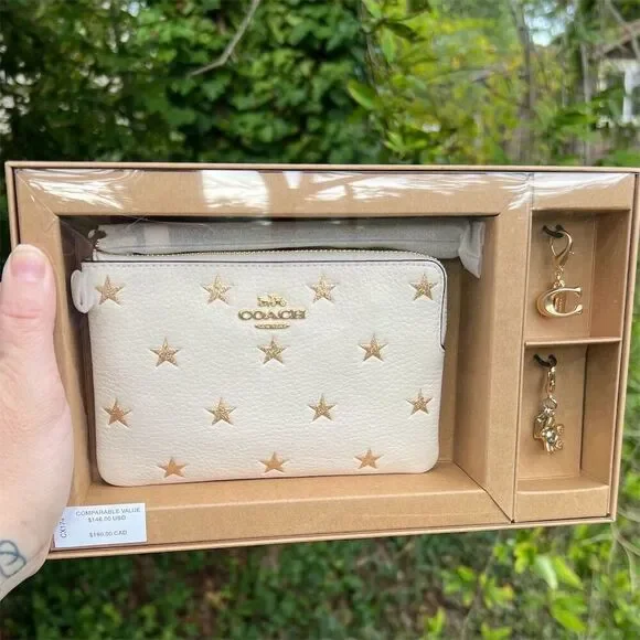 COACH Boxed Corner Zip Wristlet With Star Print And Charms  CX174 AUTHENTIC
