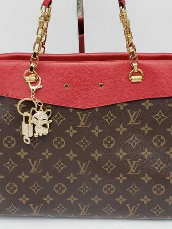 Louis Vuitton Gold Padlock Key 🔒 Authentic LV Charm + Unbranded Cat Keychain