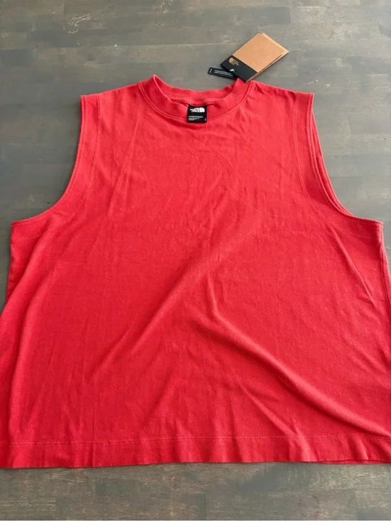 NWT north face tank