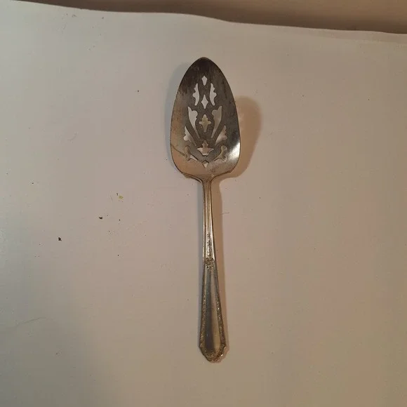 VINTAGE MARIANNE SILVERPLATE 