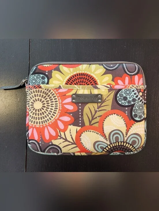 Vera Bradley 8