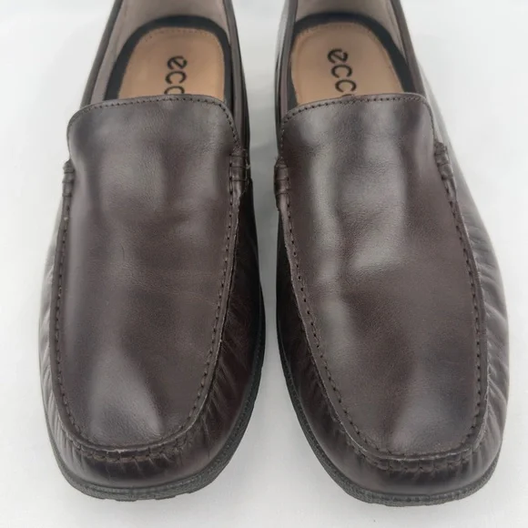Ecco Classic Dark Brown Leather Slip-On Loafers Comfort