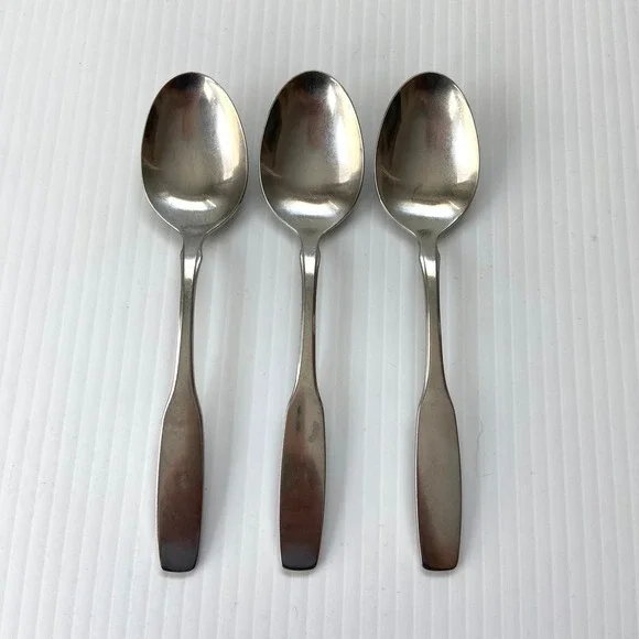 Oneida Community Stainless PAUL REVERE Oval Soup Spoons 6 3/4