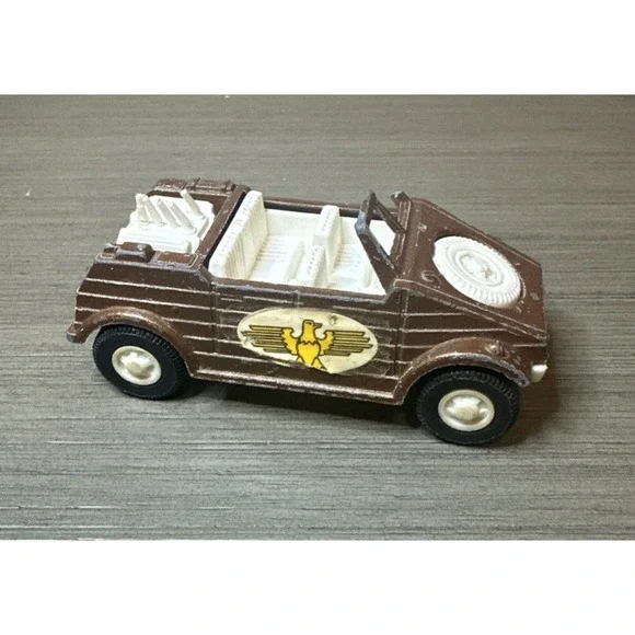 Vintage 1970s Rare TootsieToy Kubelwagen Pressed Steel Metal‎ Car Truck Brown