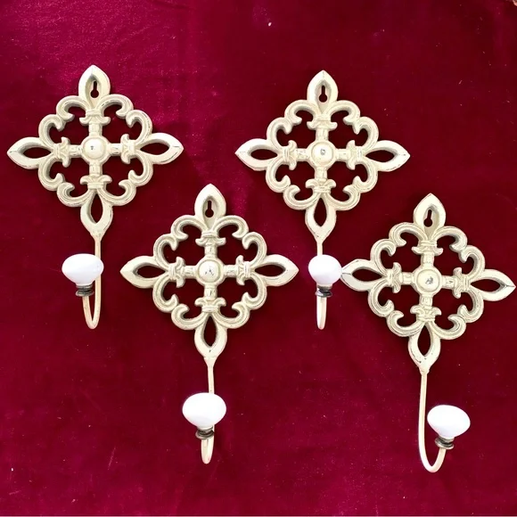 Shabby Chic Romantic Metal Decorative Ornate Wall Hooks (4)
