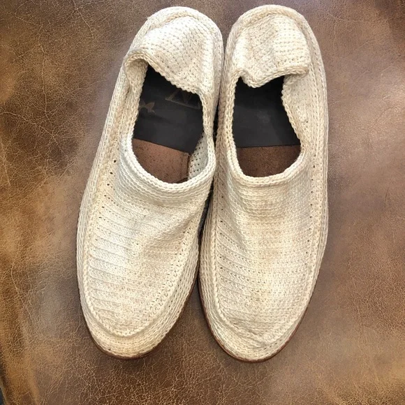 Men's Cream Slip-On Shoes