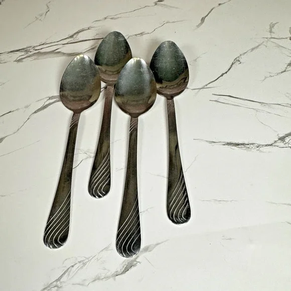 PFF100 By Pfaltzgraff STAINLESS Steel Flatware‎ Swirls 4 Tablespoons Soup Spoons