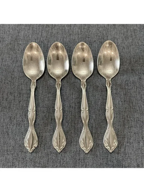 Set of 4 Oneida Cantata Glossy Teaspoons Stainless Flatware Community Spoon