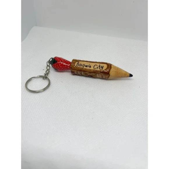 Vintage Strawberry Pencil Key Chain Keyring.‎ TT