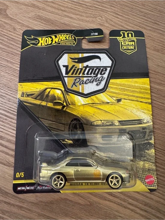 2026-Hot Wheels Car Culture Vintage Racing Nissan Skyline GT-R (BNR32) CHASE