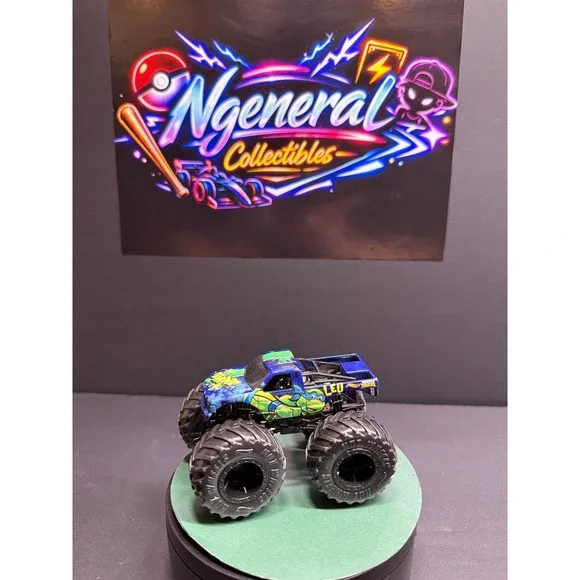Hot Wheels Monster Jam TMNT Leonardo Blue Green Diecast Monster Truck 1:64 Leo